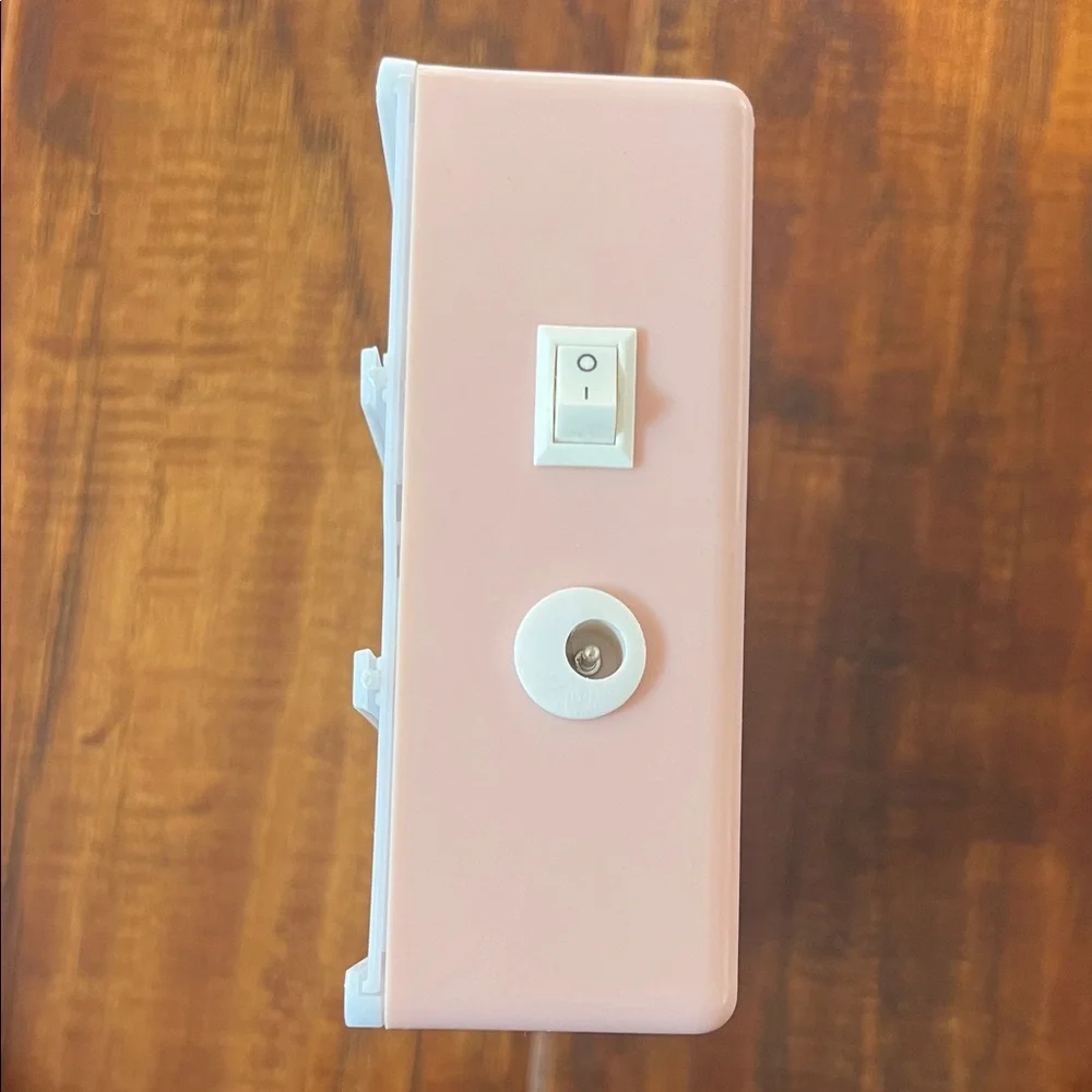 Magnet Micro LED Light Box w/Letters & Numbers in Pastel Pink